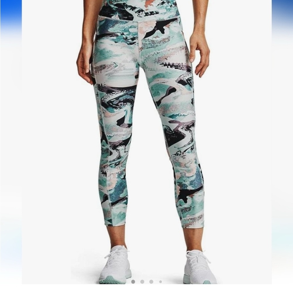 Under Armour Green and Black High-Waisted Leggings Multi Colored EUC